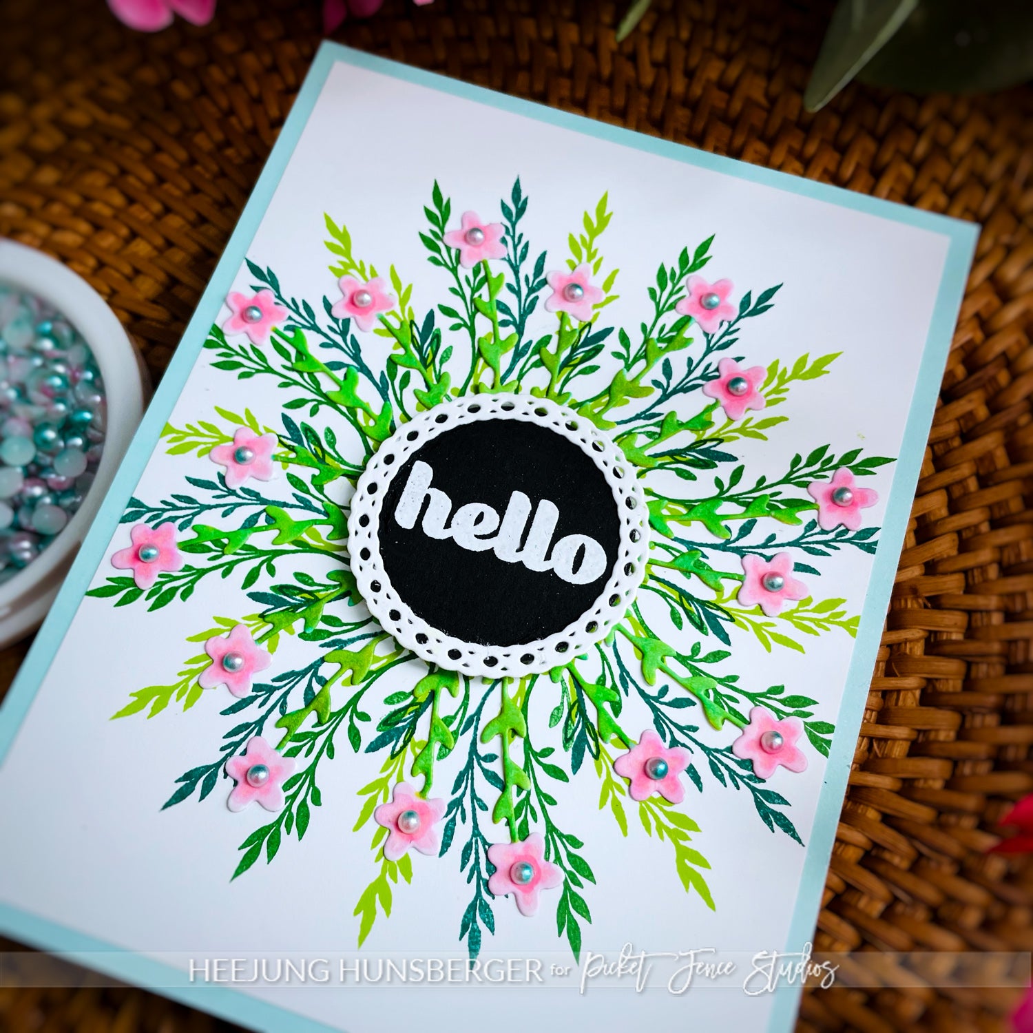 Wreath Building: Centers and Foliage